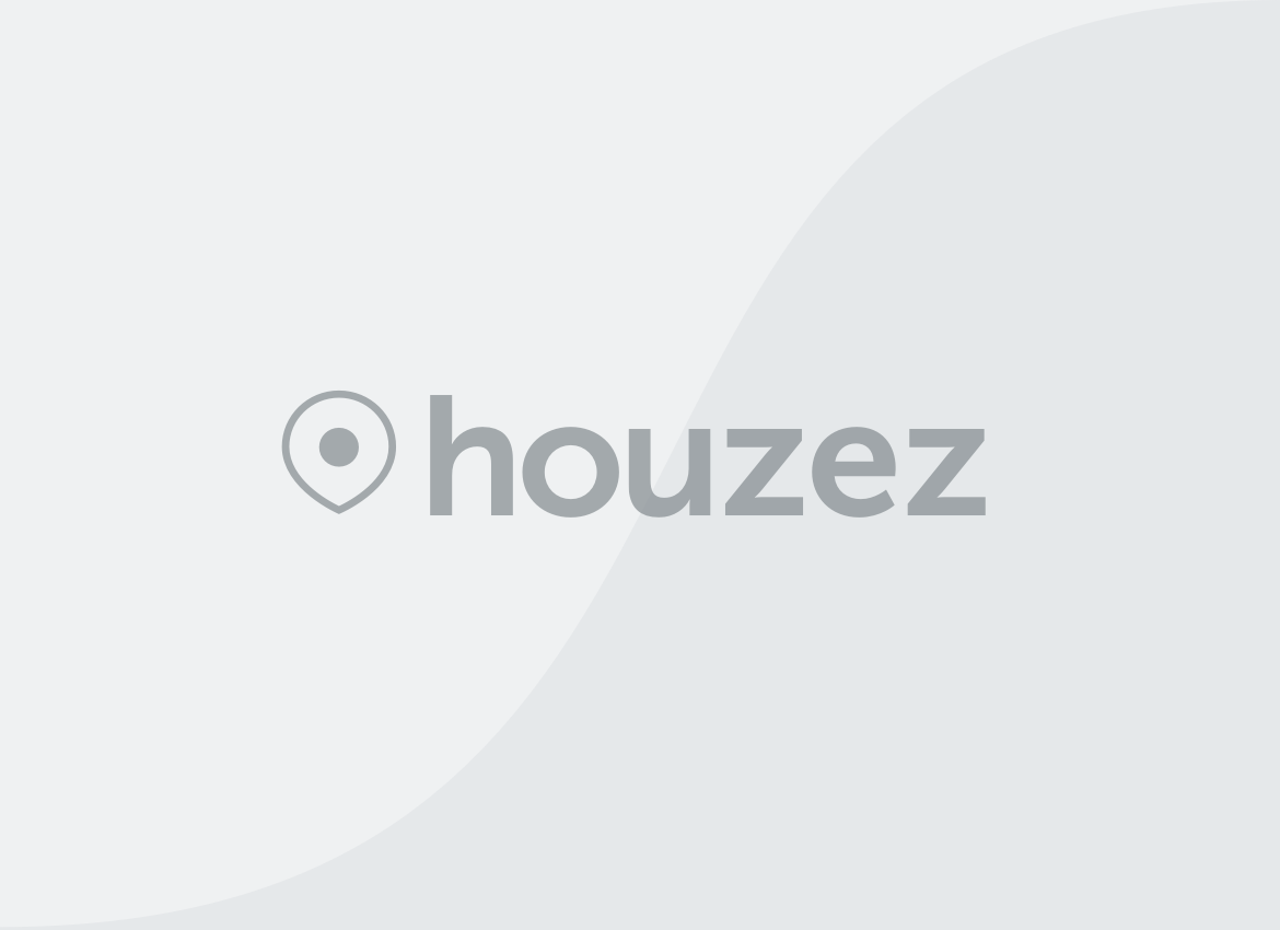 ** Stilvolle Wohnung nach Generalsanierung mit DAN-Küche & West-Balkon ** 9 Radminuten zur Neuen Technik **