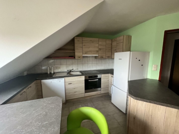 37608745-0844-46B4-A5E6-4E7F14FB9329