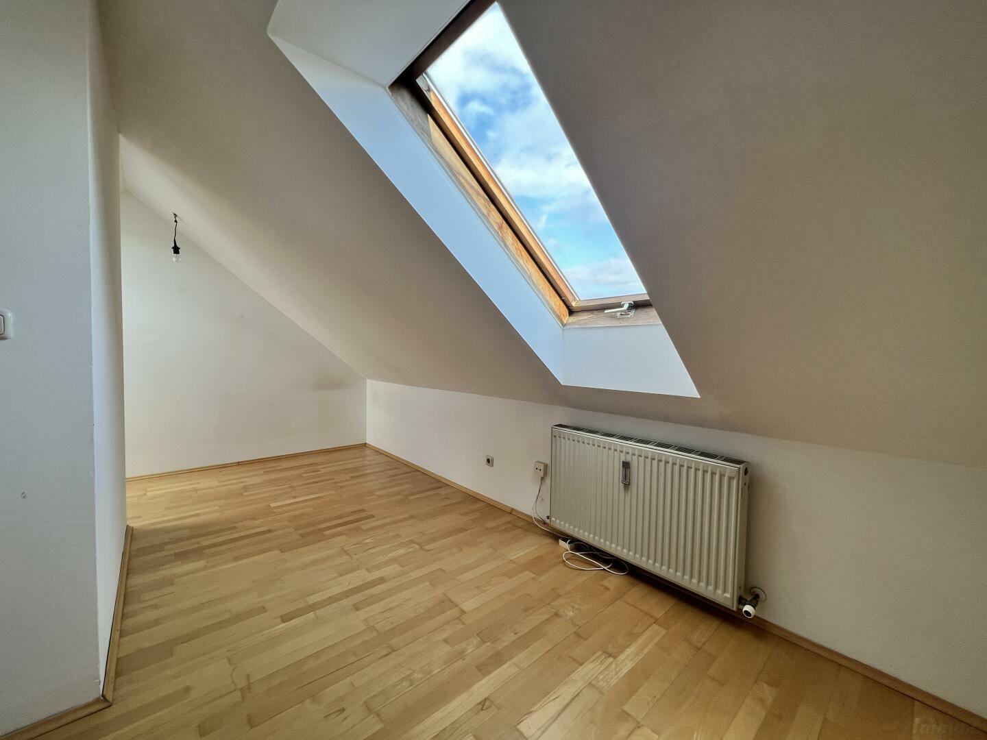 6EE730D2-FD1A-4A0A-BF96-5B771EED7E83