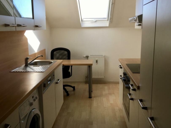 Komplett möblierte Küche