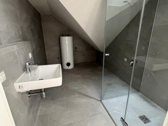 20240814_125029751_iOS