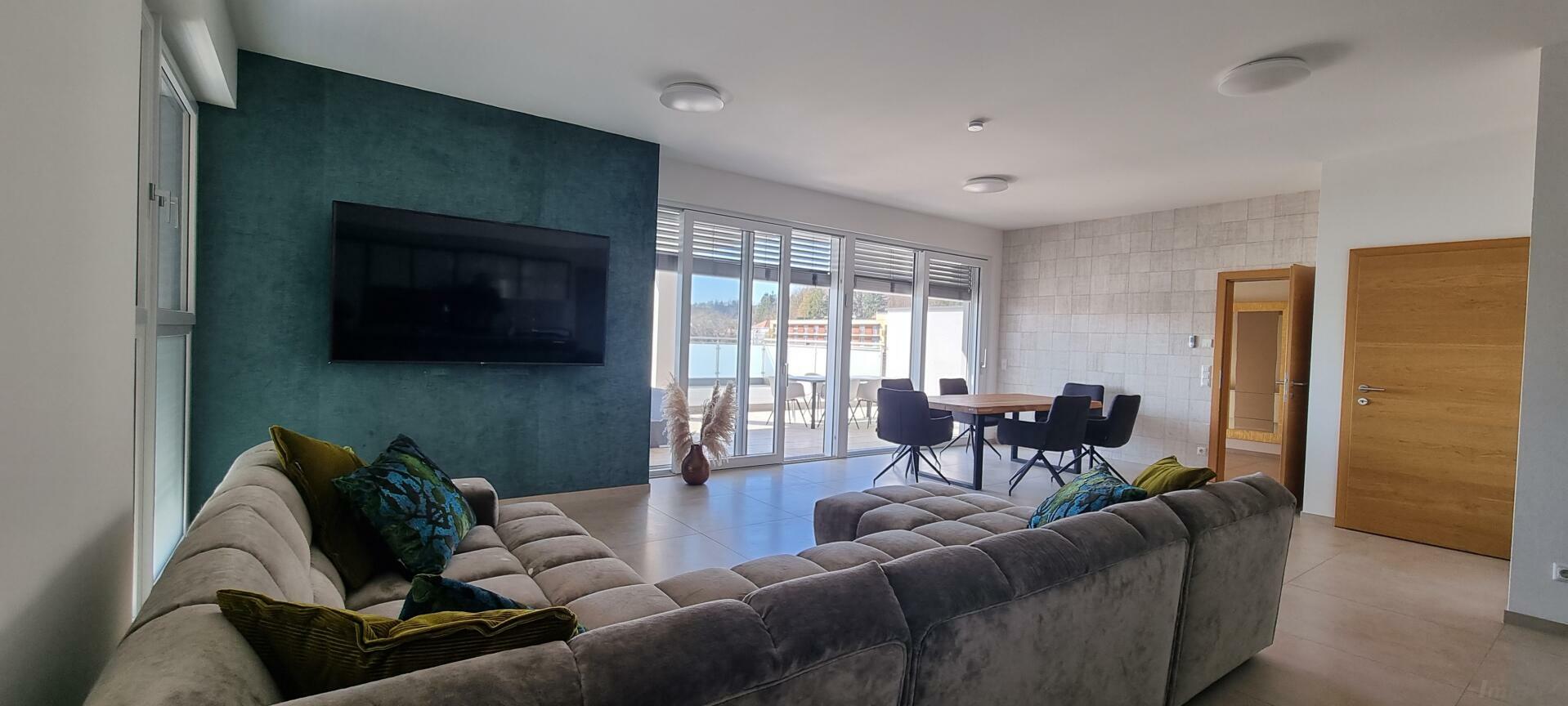 Gradnerstraße 4-Zi möbl. WZ 1