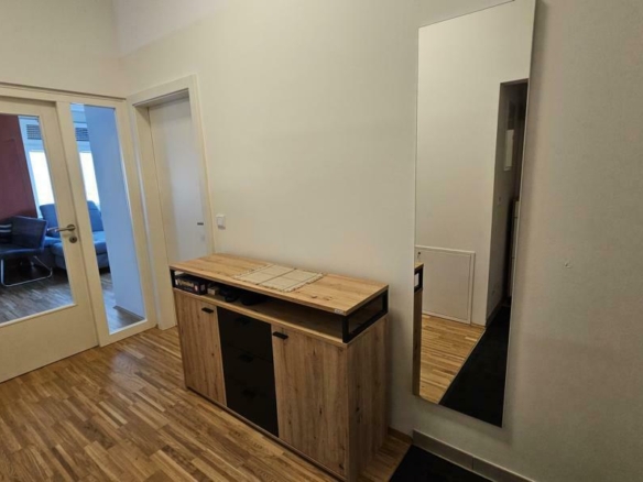 einladender Eingangsbereich (Möbel auf Wunsch im KP inkludiert!)