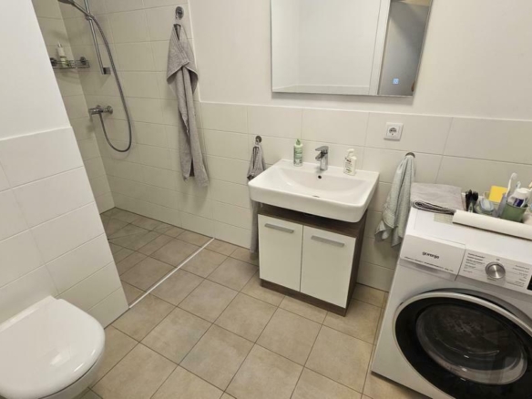 Bad mit Walk-In-Dusche