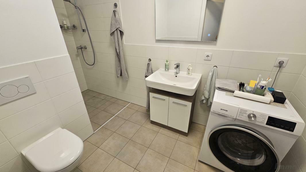 Bad mit Walk-In-Dusche