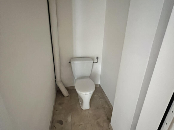 20220708_104956688_iOS