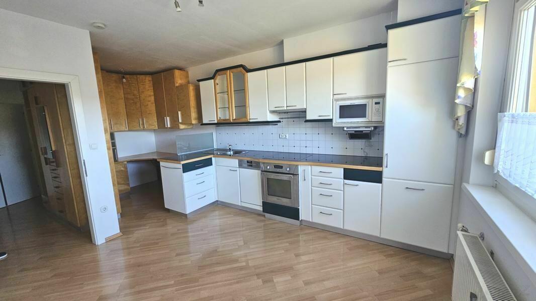 separate (Tischler-) Küche