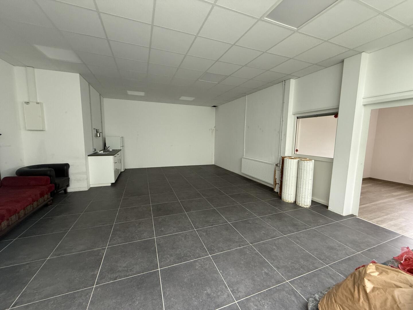 20251009_095434852_iOS