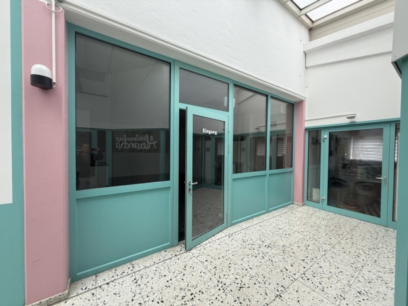 20251009_095526564_iOS