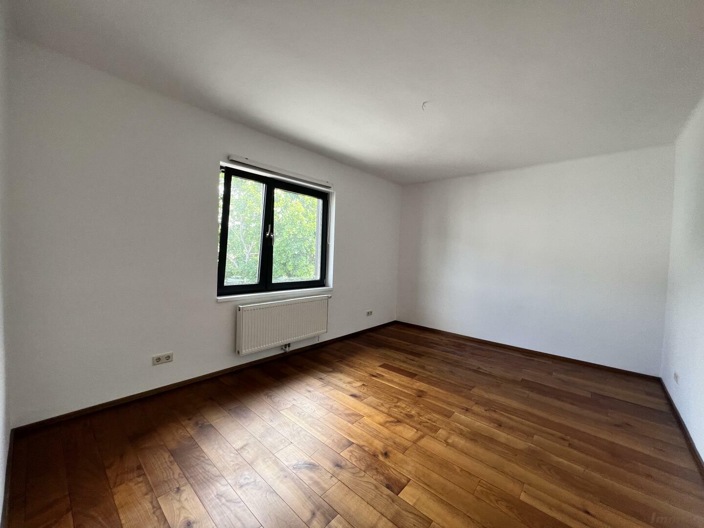 20220705_095812449_iOS