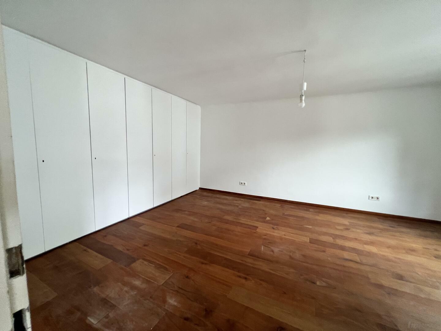 20220705_095919029_iOS