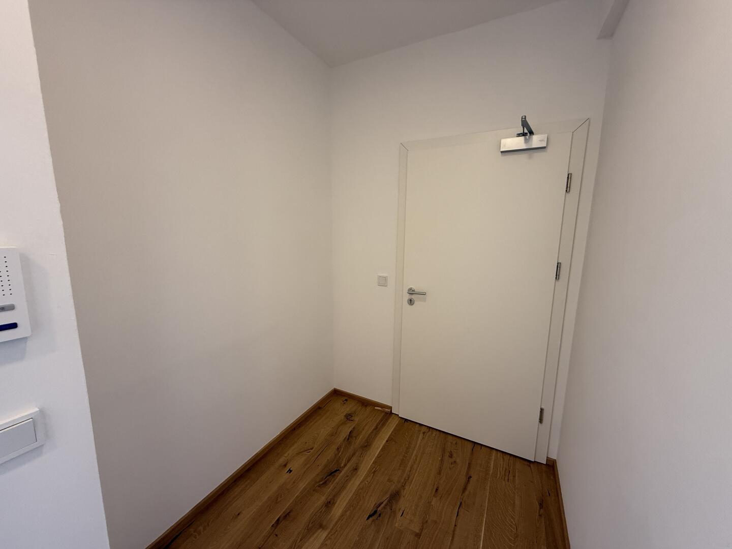 20250520_110500517_iOS