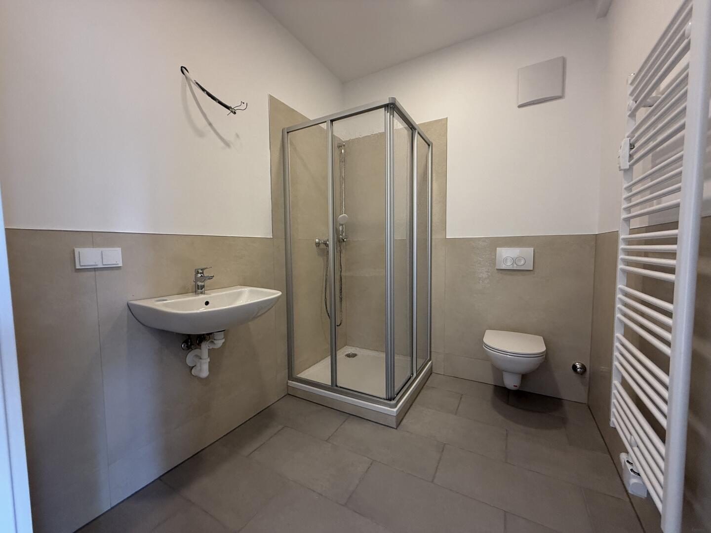 20250520_110656646_iOS