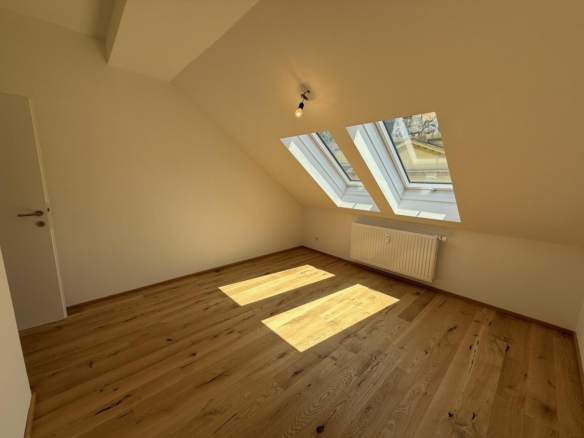 20250520_110738575_iOS