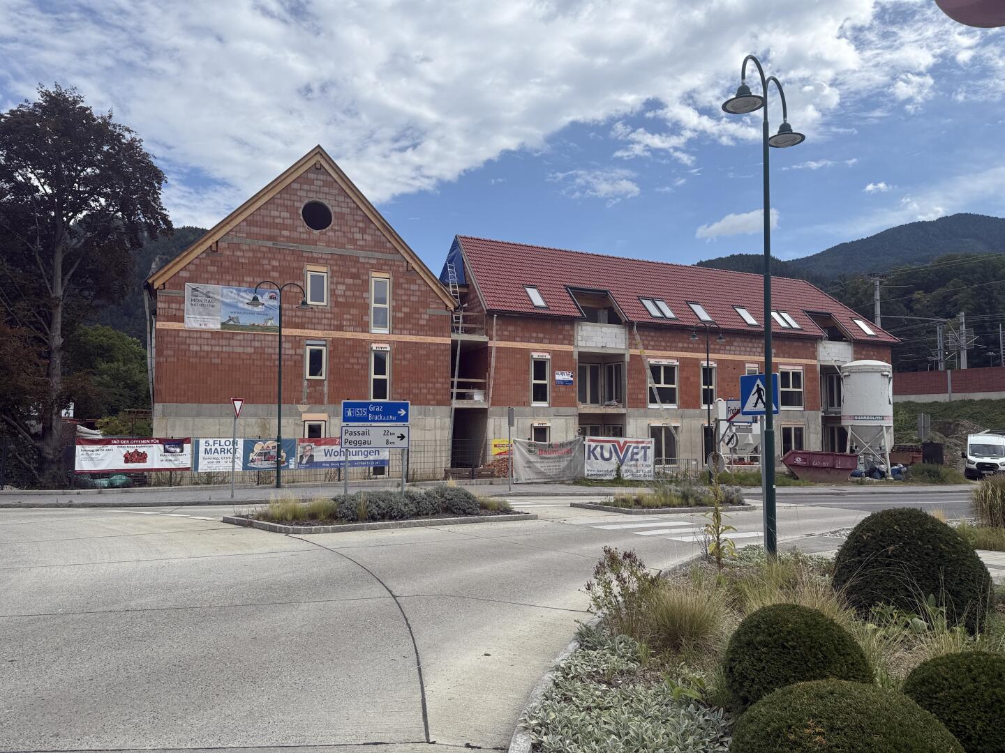 20250902_094554767_iOS