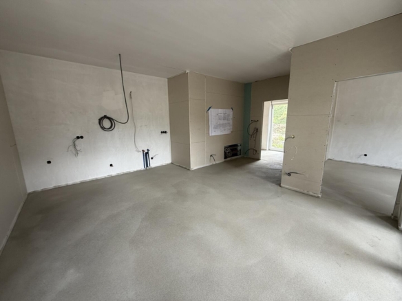 20250902_094750778_iOS