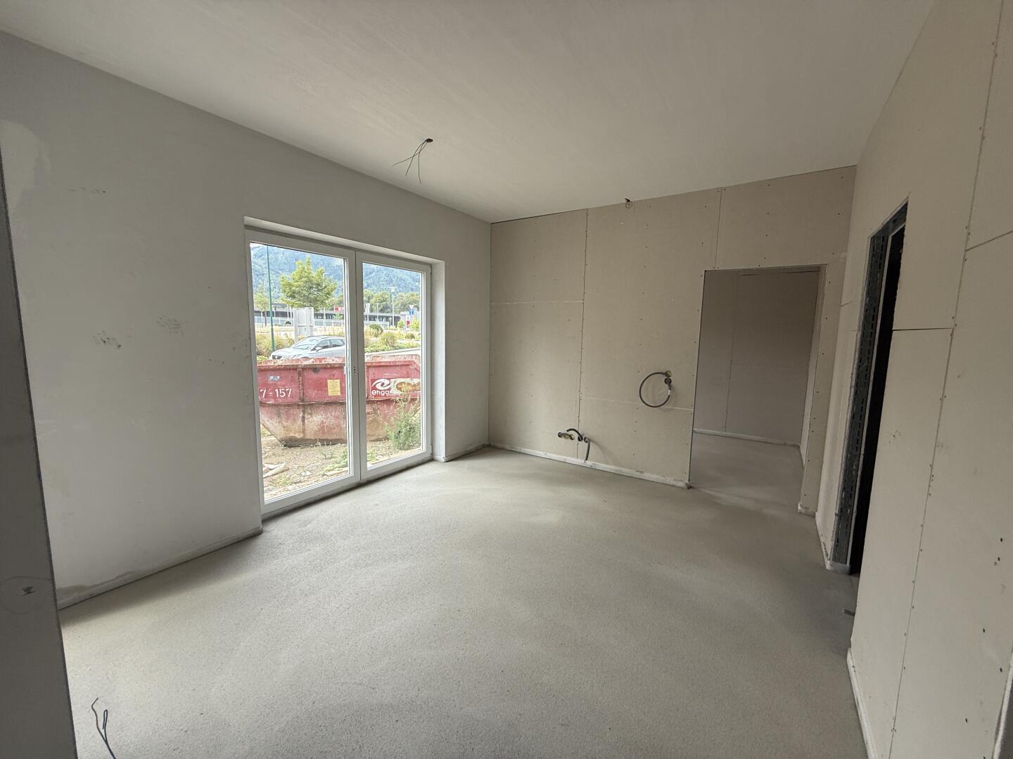 20250902_094815960_iOS