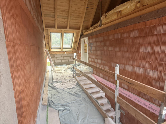 20250902_100119907_iOS