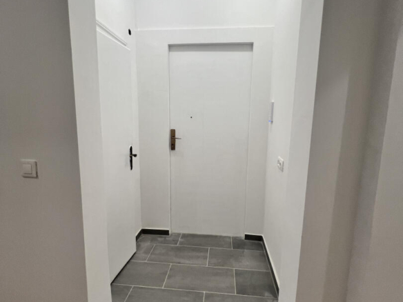 20240124_071546656_iOS