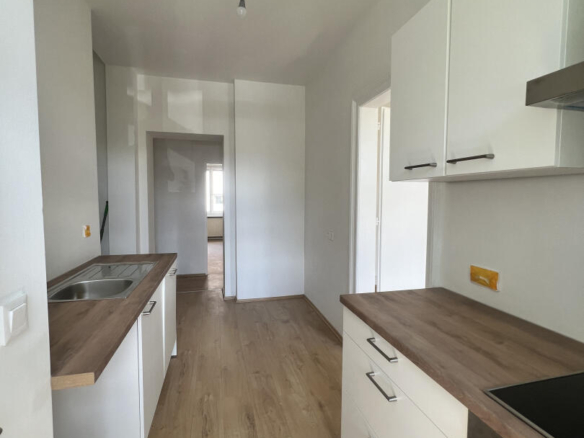 20240523_132951608_iOS