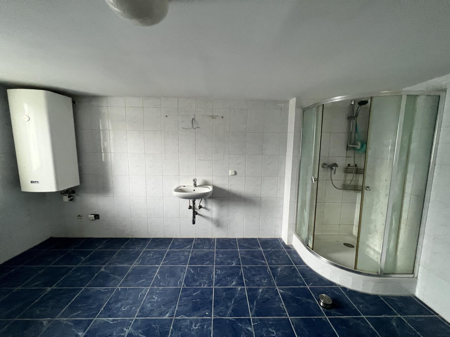 20230109_094342898_iOS