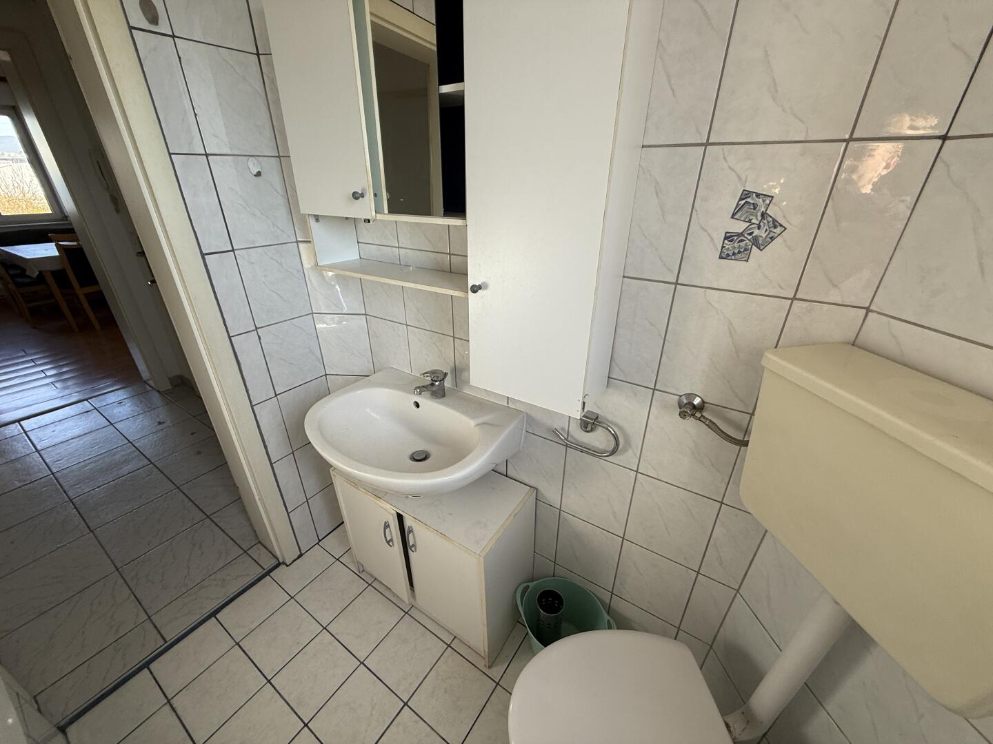 20251105_094707359_iOS