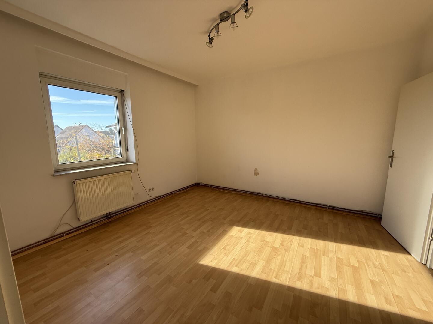 20251105_094715119_iOS