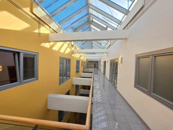 Büro Business-Center beim Bahnhof