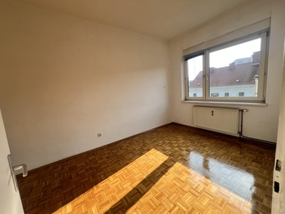 20240712_060853568_iOS