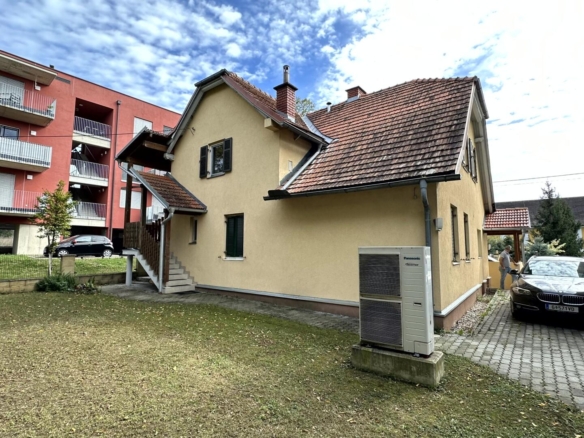 20241001_111207852_iOS