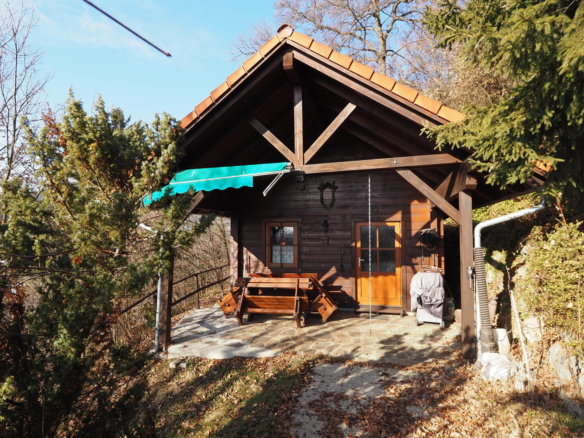 Blockhaus mit Terrasse