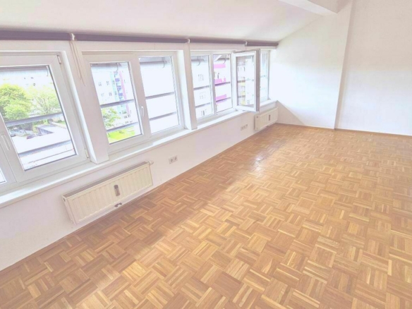 ca. 17m²(!!!) großes Schlafzimmer