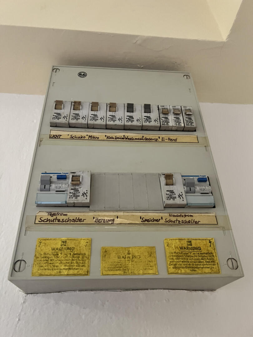 20241023_093758239_iOS