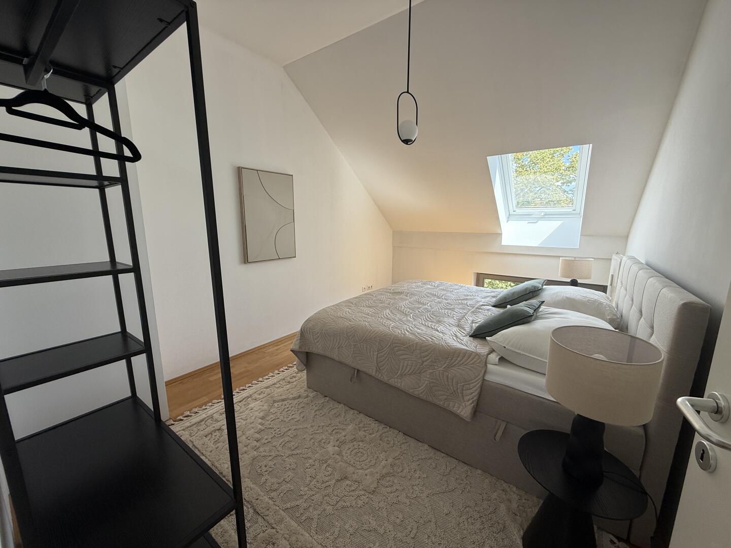 20250730_110526016_iOS