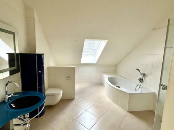Badezimmer im OG