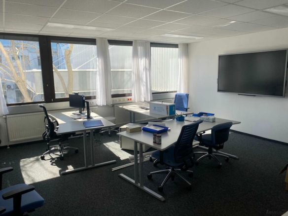 Büroraum3