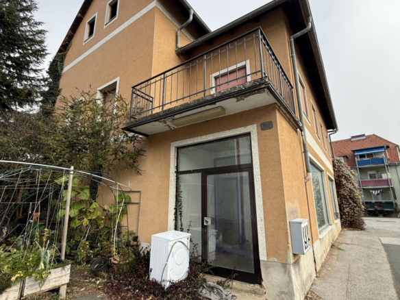 20251114_095802577_iOS