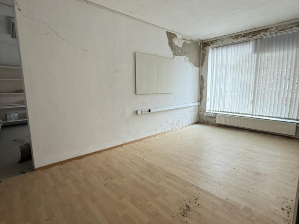 20251114_095844108_iOS