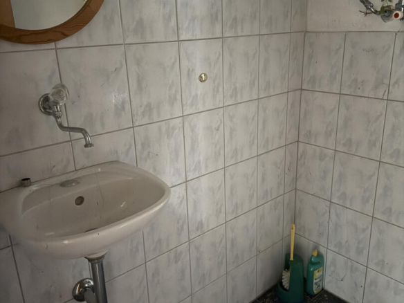 20251114_095904276_iOS