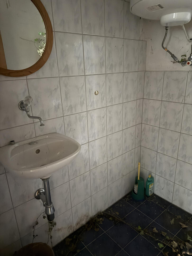 20251114_095904276_iOS