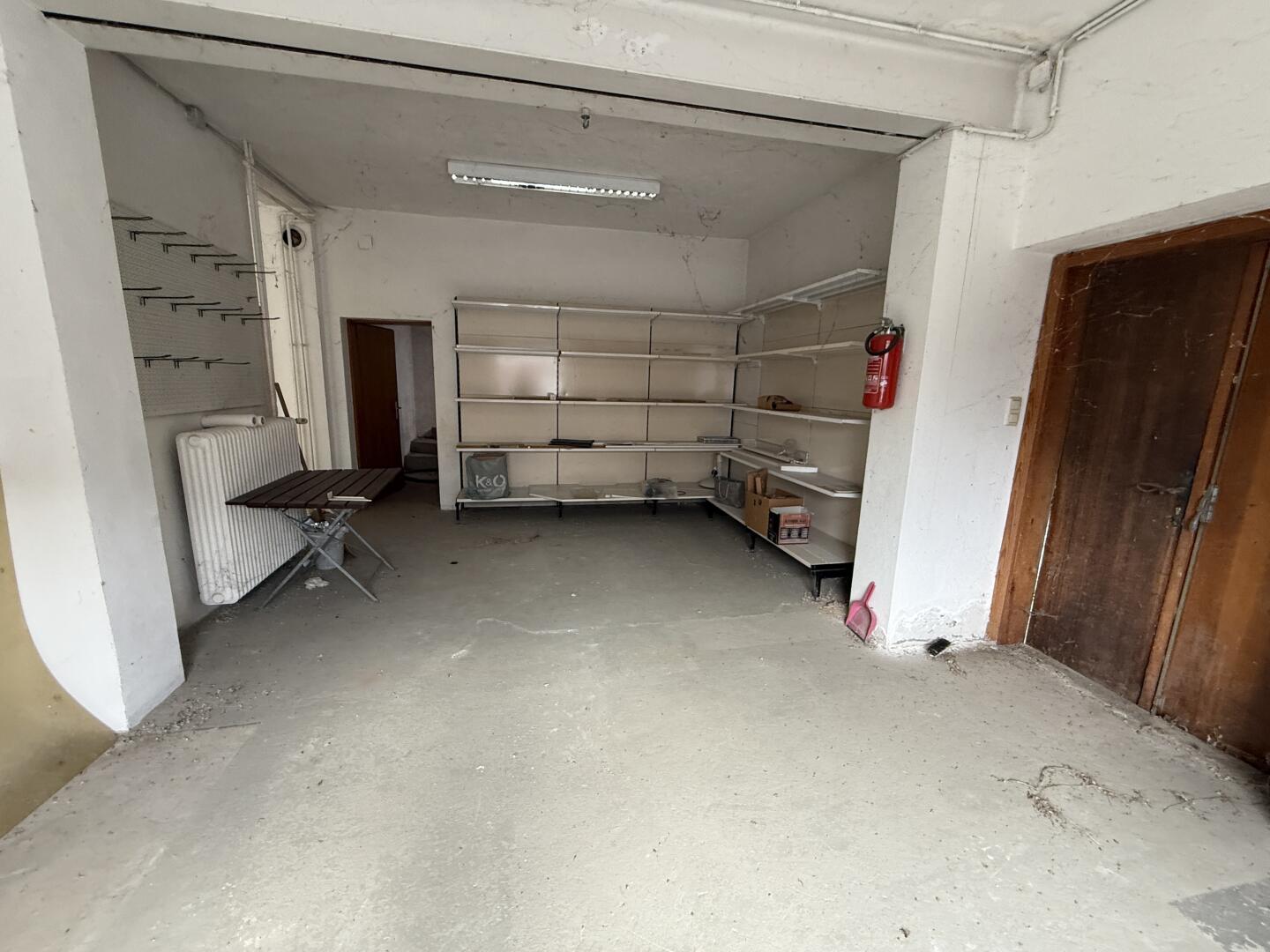 20251114_095919919_iOS