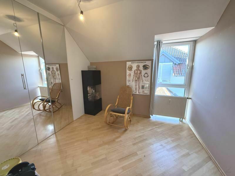 (Kinder-) Zimmer mit Schrankraum