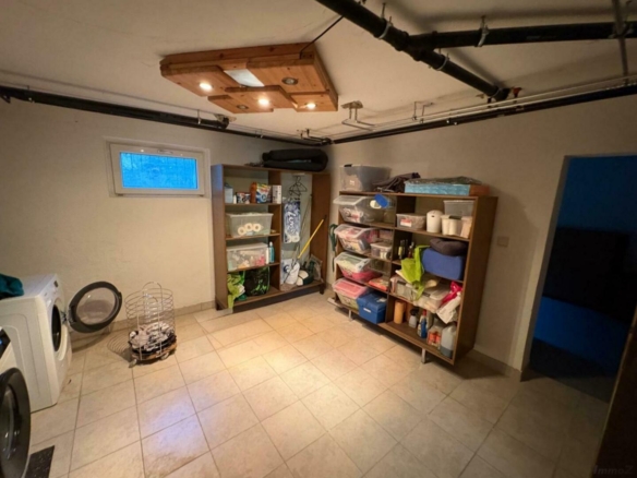 4169b77d-01b2-4c99-9a71-cb35d6aeb2ca