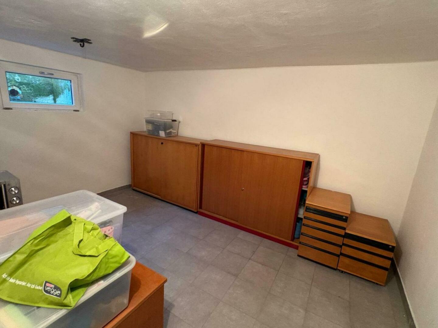 d1d371a0-9996-476c-8d76-be1e4be19124