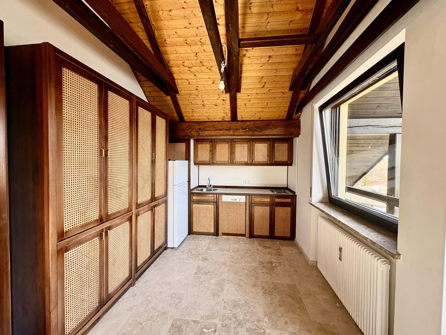 Küche mit Essbereich