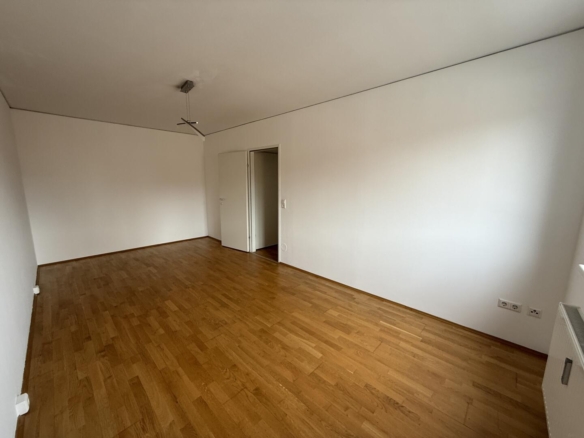 20250711_085125165_iOS