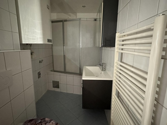 20251001_093302083_iOS