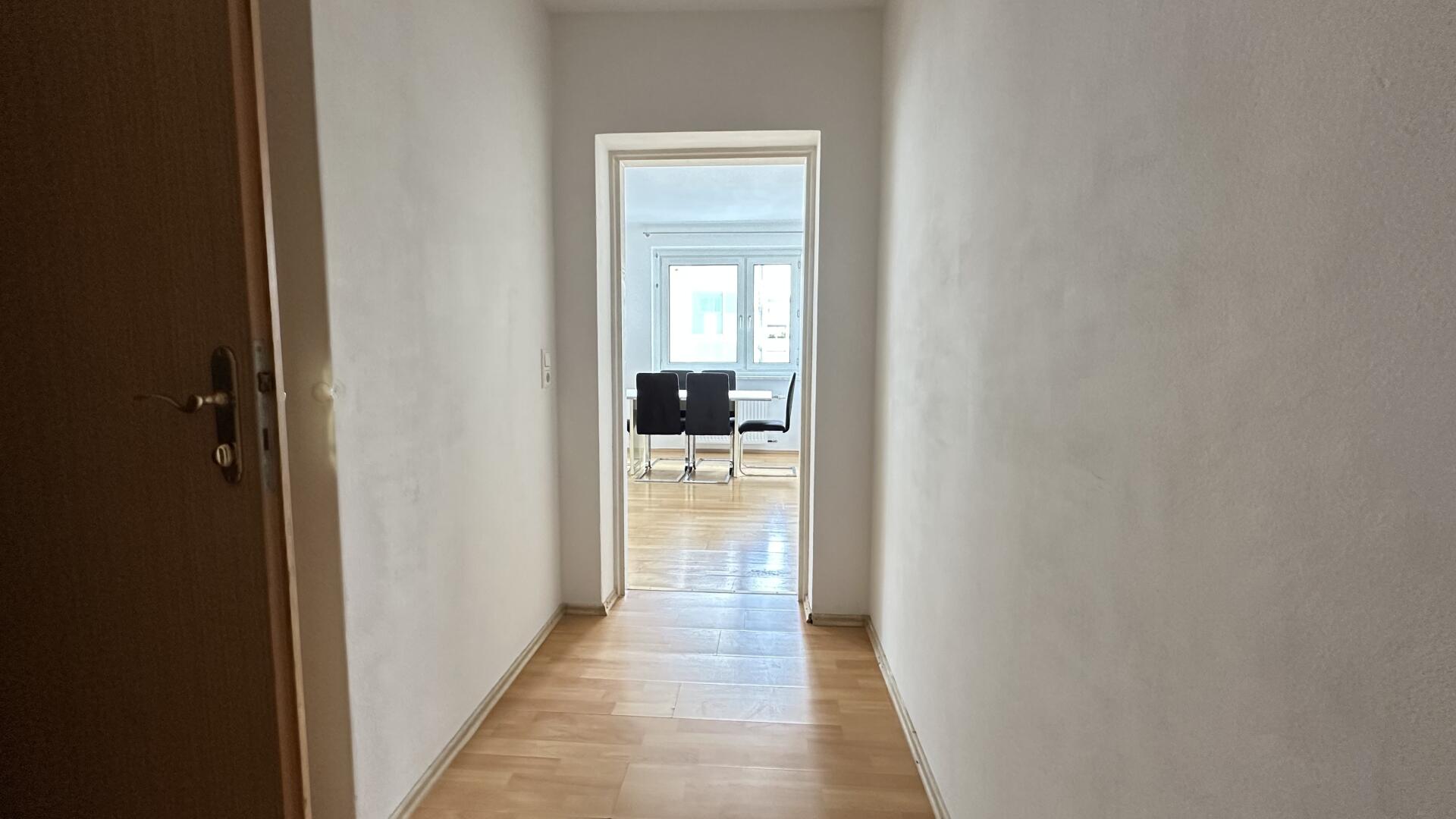 20251001_093428447_iOS