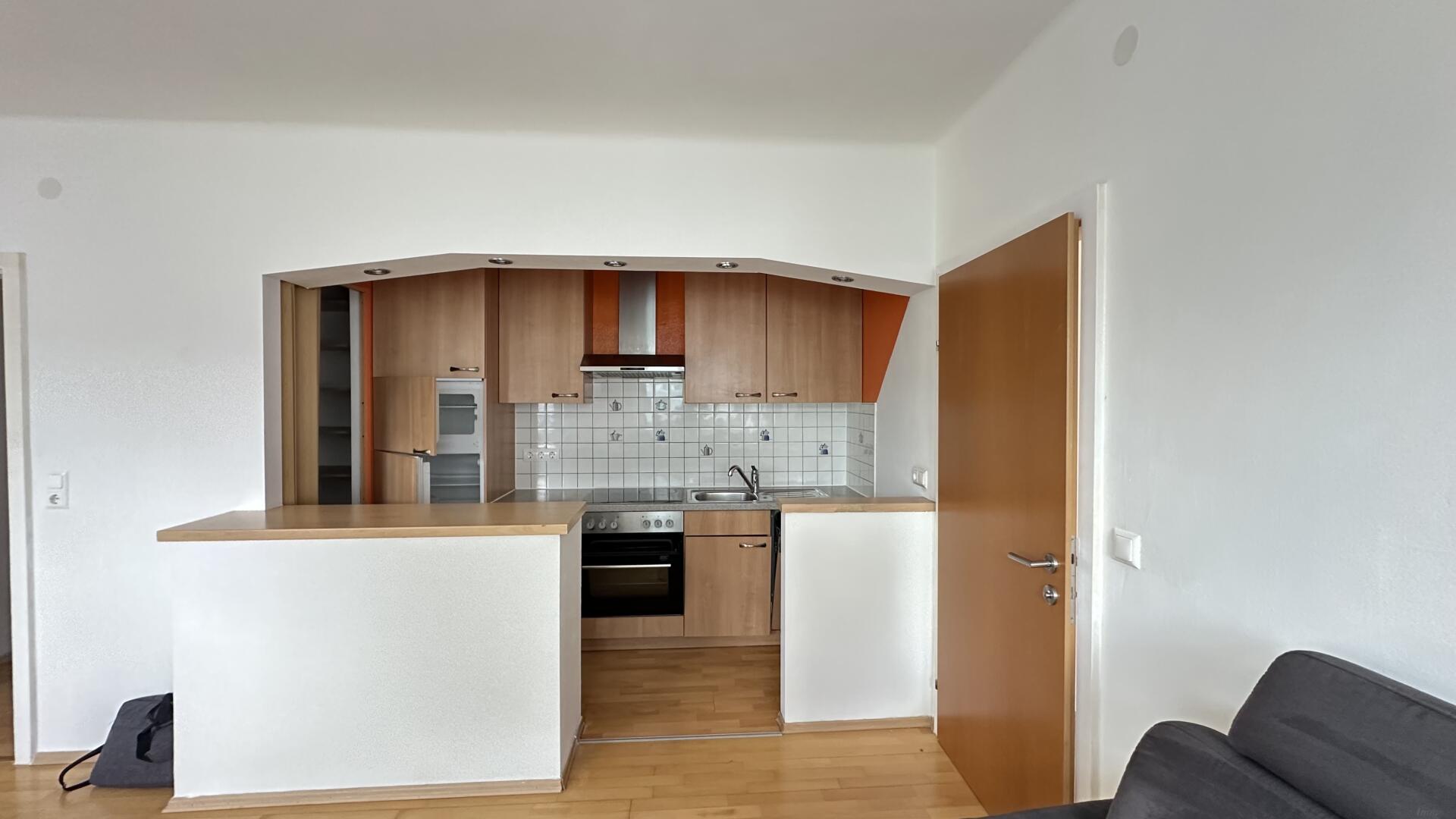 20251001_093549858_iOS