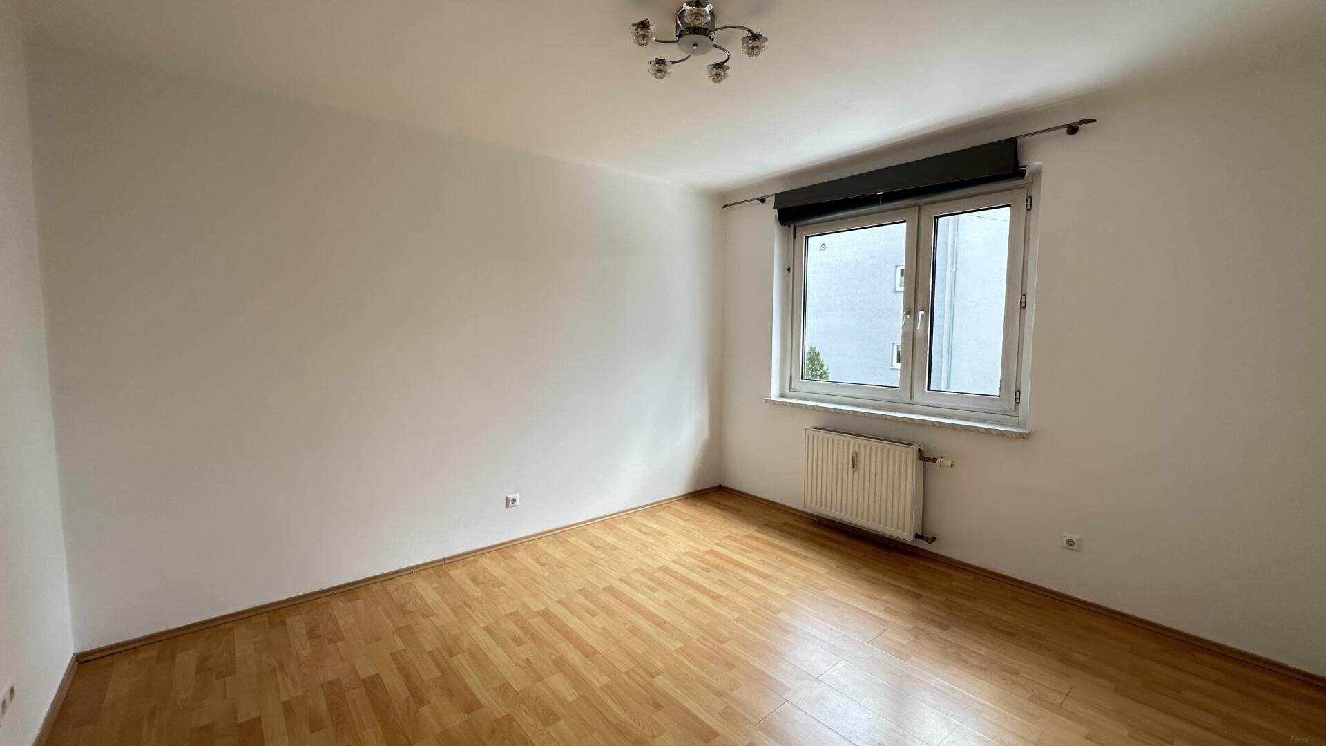 20251001_093638220_iOS